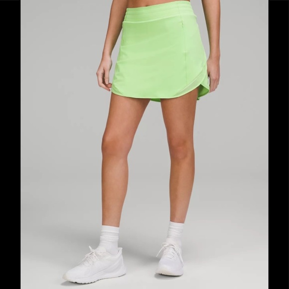 lululemon athletica Dresses & Skirts - NWT Hotty Hot High-Rise Skirt Long Scream Green Light 4